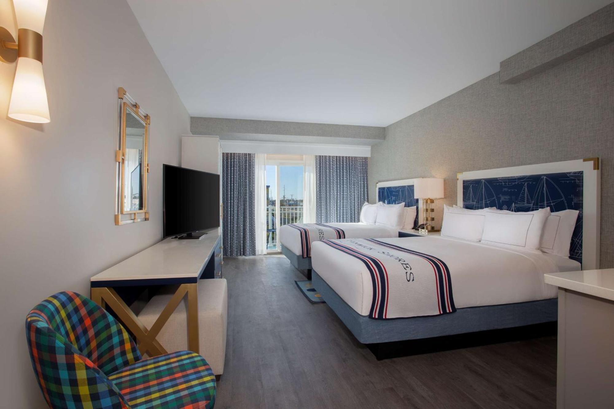 Queen Room with Two Queen Beds,1551485695:JPEG